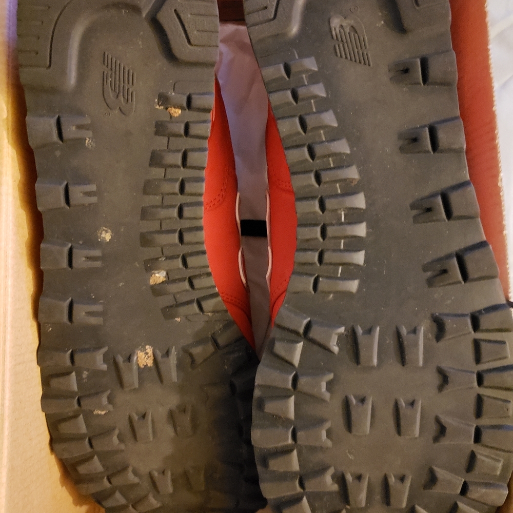 New Balance - Picture 7 of 10